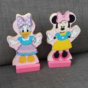 Melissa & Doug Wooden Magnetic Dress-Up